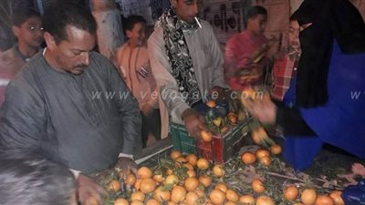 رغم إلغائه.. إقامة سوق 