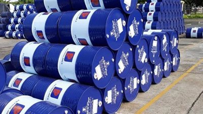 بالأرقام.. تسعيرة البنزين والسولار الجديدة.. انخفاض من 25 إلى 65 قرشا للتر.. واجتماع قريب للجنة التسعير التلقائي مع 