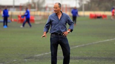 تفاصيل اجتماع فتحي مبروك مع قطاع الناشئين في الأهلي