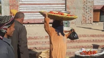 الشرقية تفض سوقا أسبوعيا بالقوة بسبب كورونا | صور