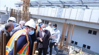 وزير النقل يتابع أعمال تنفيذ مشروع مونوريل العاصمة الإدارية