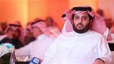 تركي آل الشيخ يتبرع بنصف مليون يورو لمكافحة كورونا في إسبانيا