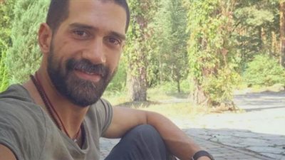 أحمد مجدي يوجه رسالة مؤثرة لوالدته في عيد الأم