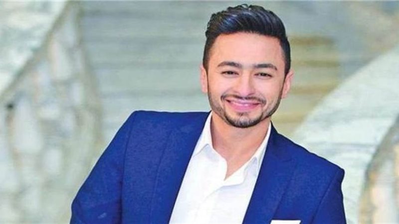 الفنان حمادة هلال