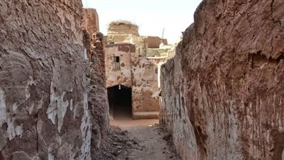 استكمال تنفيذ مشروع تطوير القرية الإسلامية بمدينة بلاط بالوادي الجديد