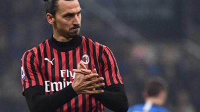 على رأسهم إبراهيموفيتش.. كورونا يجبر 3 نجوم على اعتزال كرة القدم