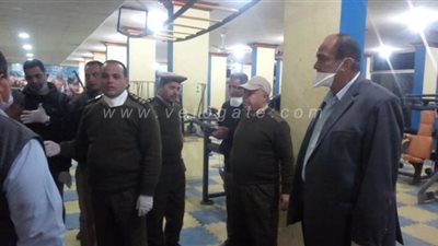 بـ«الكمامة والجوانتي».. حملات لفض تجمعات الأفراح وغلق المقاهي في بني سويف