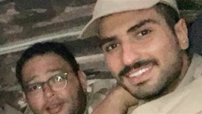 بصورة من كواليس 