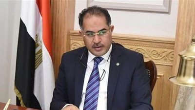 وكيل النواب يطالب بحظر جزئي ومستشفيات ميدانية وأبلكيشن لمواجهة كورونا