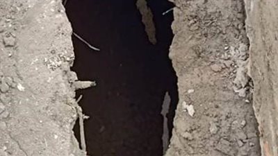 هبوط أرضي بكوبري شبراقاص طريق 