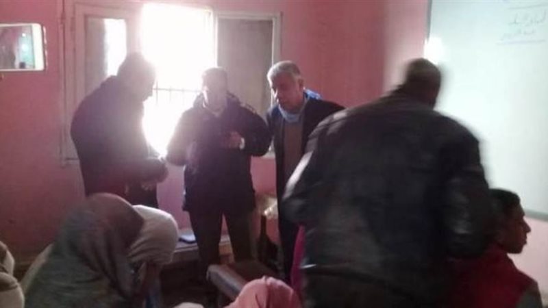التحفظ علي معلم ثانوى