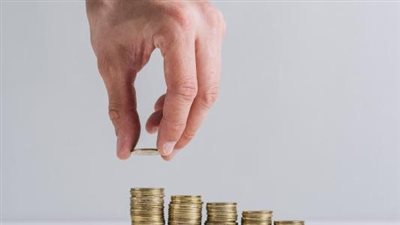 التقسيط وسيلة التجار للتغلب على موجات التضخم.. وزيادة المبيعات “أبرز النتائج”