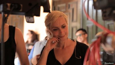 سوابق في الإهمال ولمسات 