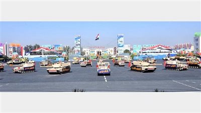 السيسي يشاهد عرضًا لفقرة تكتيكية تدريبية لطلبة الكليات العسكرية