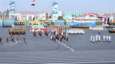 عروض قتالية تتصدر حفل الكلية الحربية بحضور السيسي