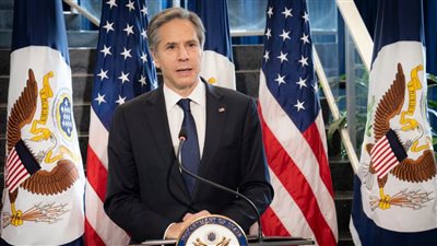 أمريكا تنفذ تهديدها ضد السودان وتطالب بعودة حكومة حمدوك فورًا 