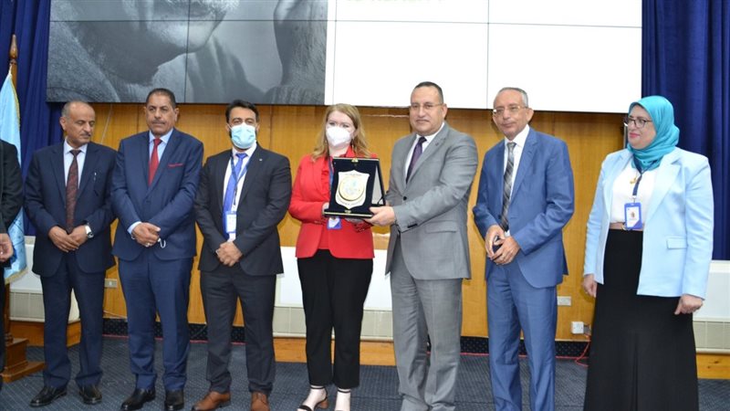 رئيس جامعة الإسكندرية