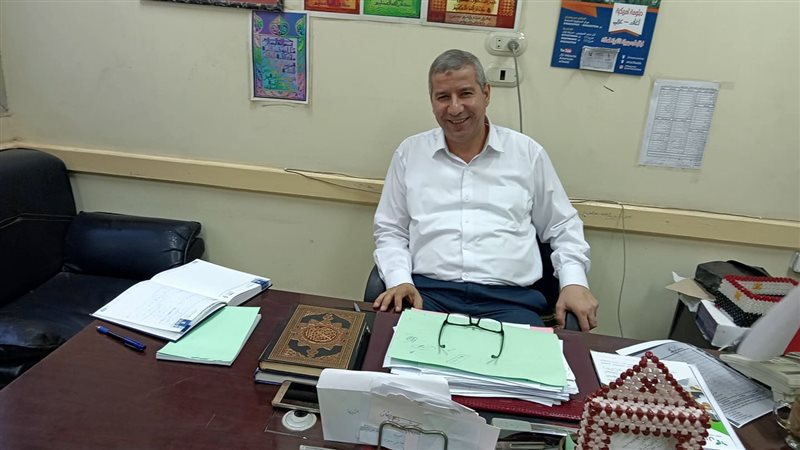 محمد رمضان غريب مدير