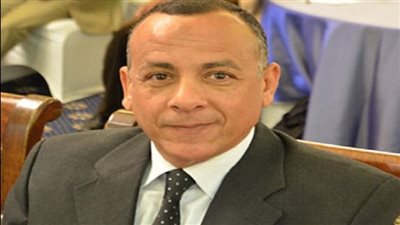 مصطفى وزيري يلتقي أثريي الأقصر لشرح مراحل تطوير طريق الكباش