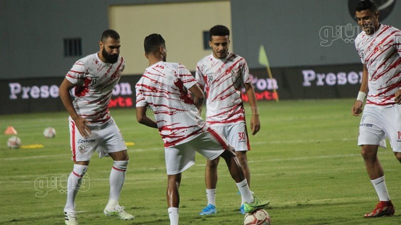 إحماء لاعبو الزمالك
