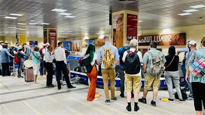 بعد توقف 6 سنوات.. انطلاق أولى رحلات مصر للطيران بين شرم الشيخ والأقصر