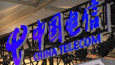 تتنصت عليها.. التفاصيل الكاملة وراء طرد أمريكا لشركة هواتف صينية