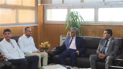 تعاون علمي بين جامعتي جنوب الوادي والملك ميشيل الأول برومانيا | صور