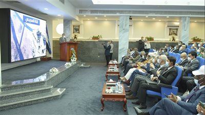 رئيس قناة السويس يستقبل وفد سفراء الدول الأعضاء بالمنظمة البحرية الدولية IMO| صور 