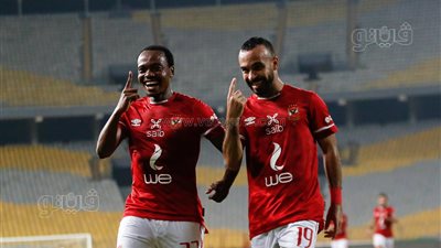 بيرسي تاو يتألق ويسجل الهدف الثالث للأهلي في شباك الإسماعيلي | صور