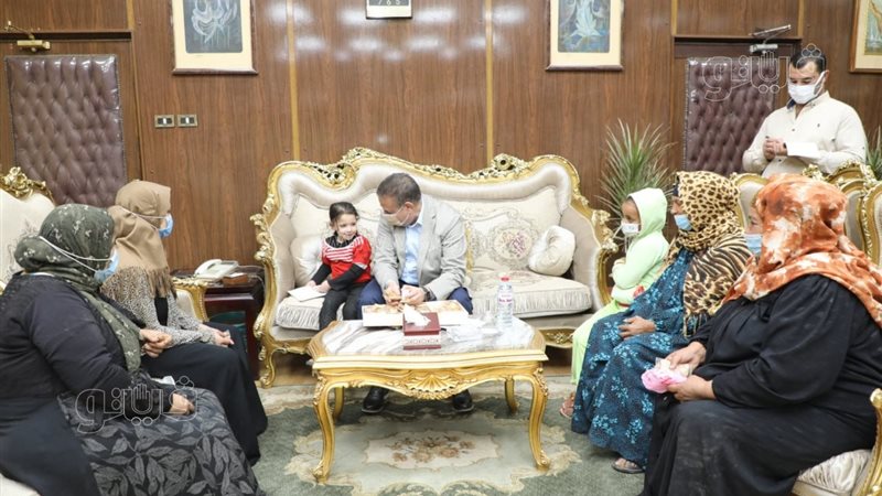 محافظ المنوفية يلتقى