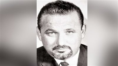 عز الدين ذو الفقار.. مخرج الرومانسية الذي تزوج فاتن حمامة بمغامرة وضحى بها بسبب نجاة 