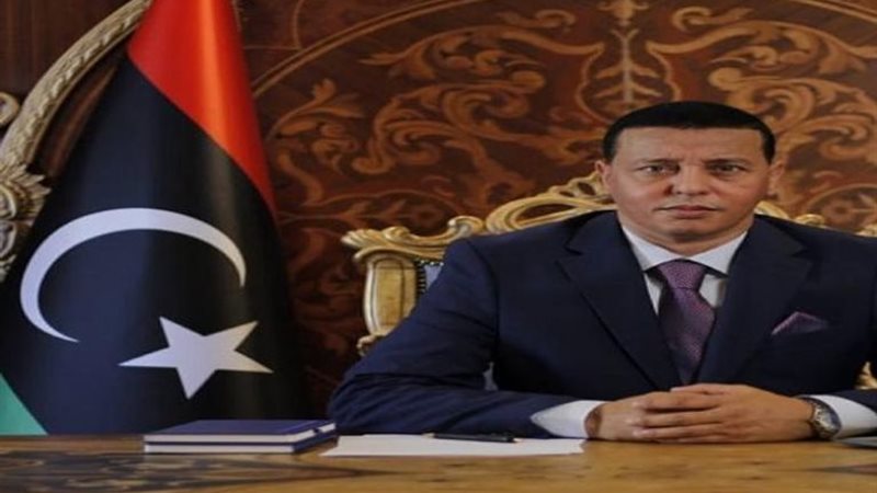 الفنان الليبي حاتم