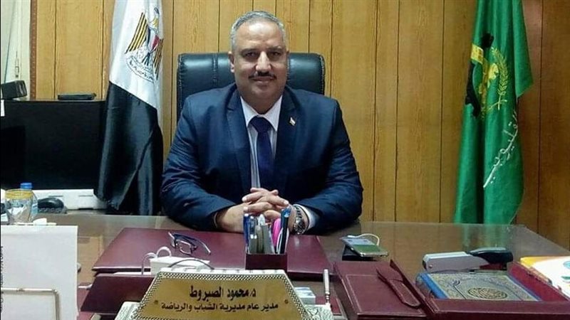 الدكتور محمود الصبروط،