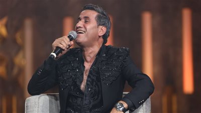 نجوم‭ ‬الشعبي‭ ‬يرفعون‭ ‬شعار‭ ‬‮ 