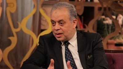 أشرف زكي عن فقدانه الذاكرة: ده موضوع قديم