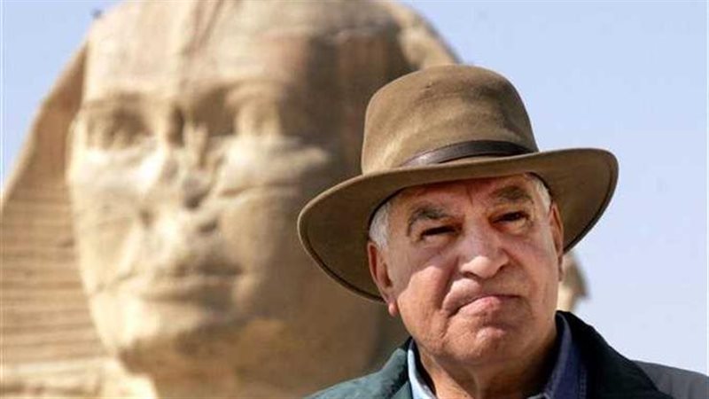 زاهي حواس 