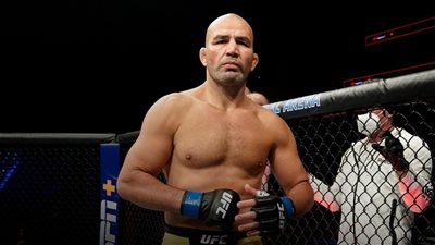 البرازيلي تيكسيرا ينتزع اتحاد 