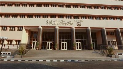 ضبط مصنع لإنتاج الملابس مجهولة المصدر بالمطرية