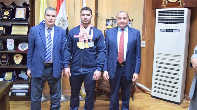 رئيس جامعة بني سويف