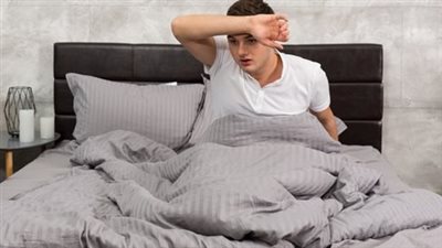 أسباب التعرق أثناء النوم.. وطرق مواجهته وعلاجه