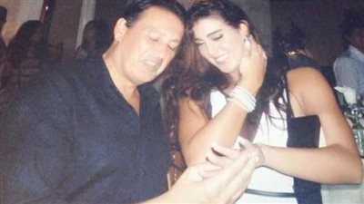 تطور جديد في أزمة ياسمين صبري مع والدها