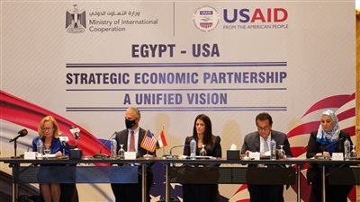 مصر والولايات المتحدة توقعان 7 اتفاقيات منح بقيمة 125 مليون دولار