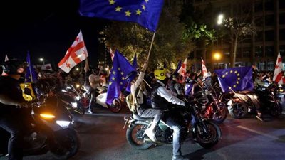 آلاف المتظاهرين في جورجيا بعد إقرار البرلمان قانون 