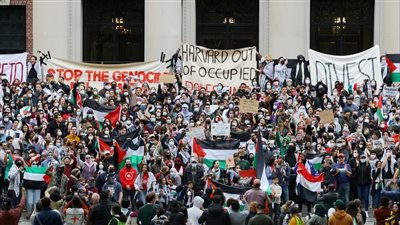 بعد رضوخ إدارة الجامعة، طلبة 