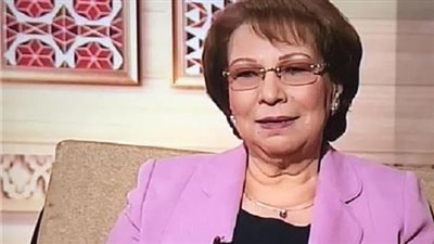 إصابة المخرجة أنعام محمد علي بأزمة صحية عقب زفاف حفيدتها