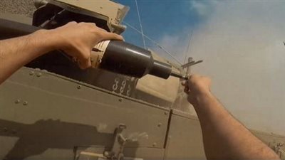 عبوات حماس الناسفة تقهر الاحتلال الإسرائيلي.. شواظ تدمر الآليات من المسافة صفر.. والياسين 105 والـ تي بي جي تحول دبابات الكيان إلى خردة 