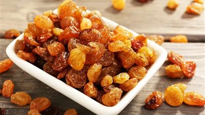 فوائد الزبيب، لصحة قلبك وعظامك وجمال بشرتك