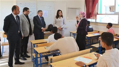 نائبة محافظ البحيرة تتفقد عددا من المدارس لمتابعة امتحانات الشهادة الإعدادية 