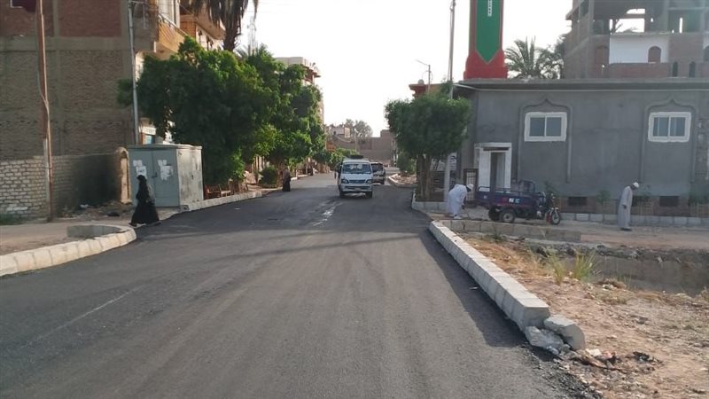 استمرار أعمال رصف