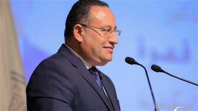 رئيس جامعة الإسكندرية: الجميع يتطلع إلى عالم أكثر إنسانية